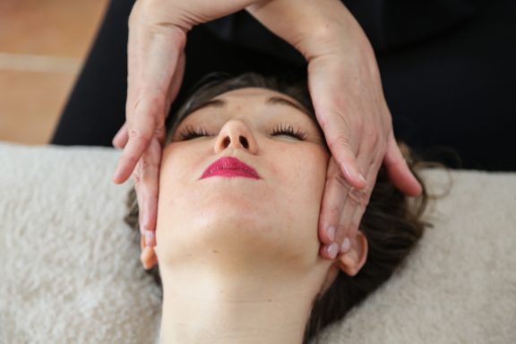 Massage kobido Langon 33, soin facialiste